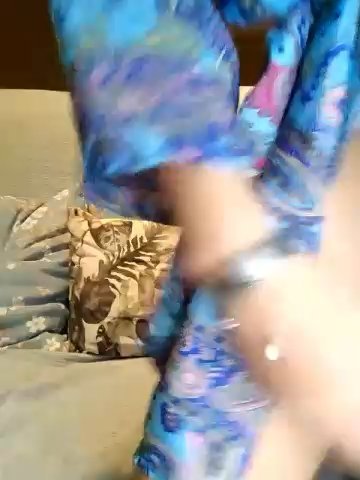 Melody87 live cam screenshot female from Romania on Bagaboante — Live Sex Chat & Cams — screenshot #1