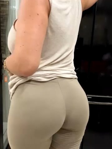 RebekaRose live cam screenshot malefemale from Romania on Bagaboante — Live Sex Chat & Cams — screenshot #1